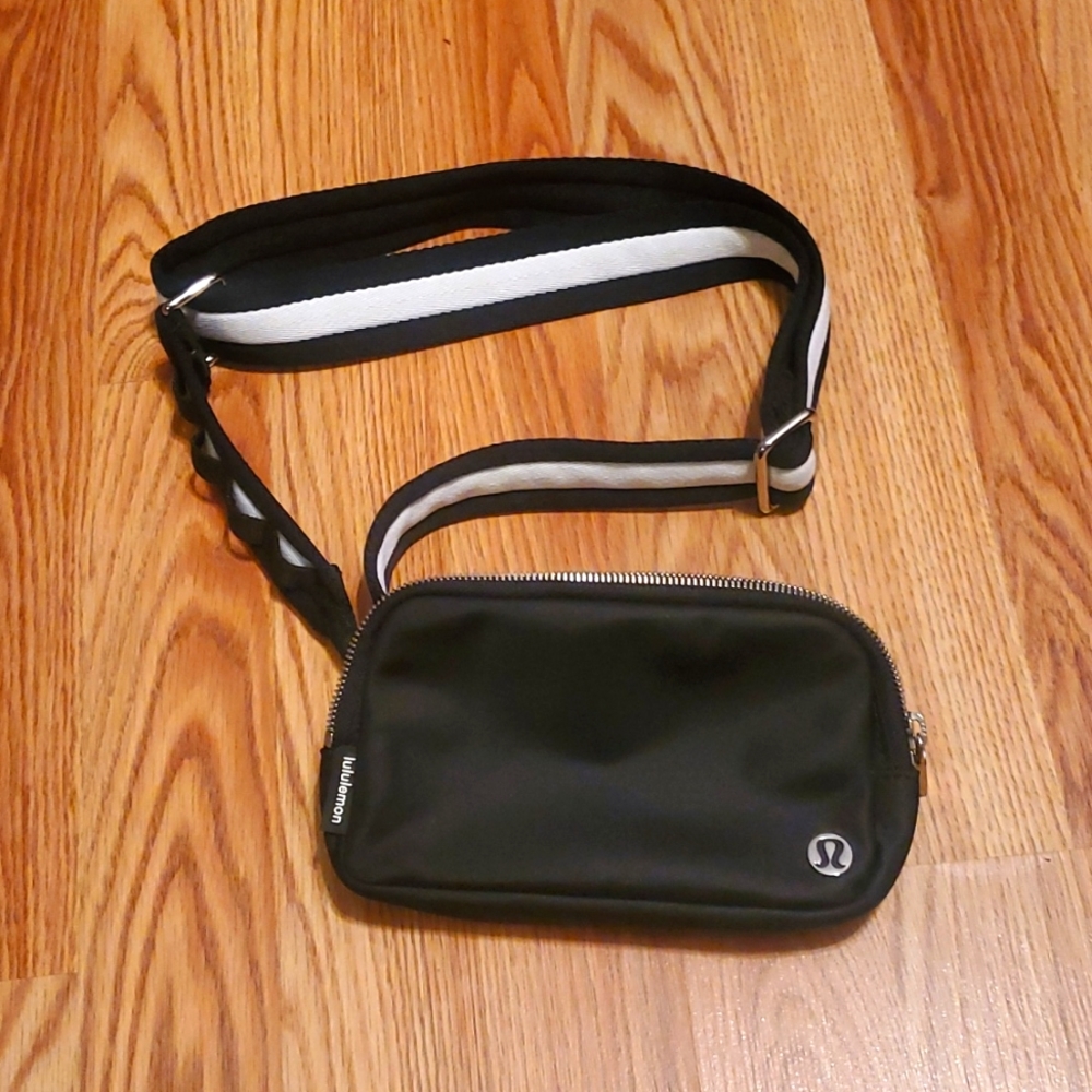 Lululemon Belt Bag
